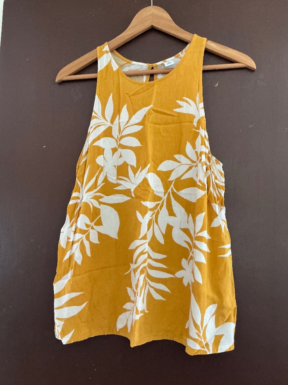 Old Navy, yellow floral, Size M